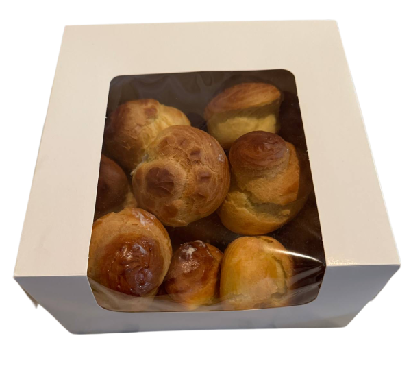 Noon Khamei Cream Puff Pastry, Made with organic ingredients and good choice for ceremonies.